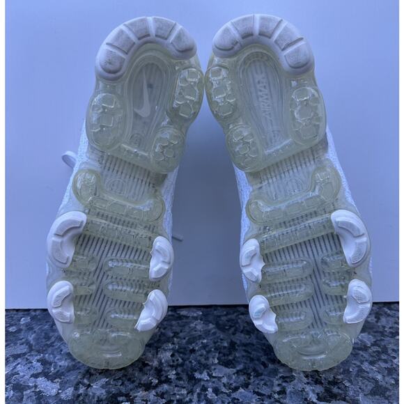 Nike Air Vapormax 3 Flyknit Shoes Women Size 8 Volt White Purple AJ6910-102 - Picture 8 of 10